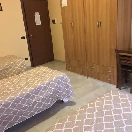 בית הארחה Roby Bar Romentino