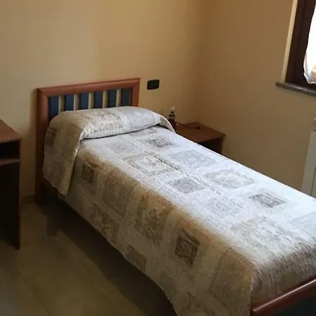 Guest house Roby Bar *